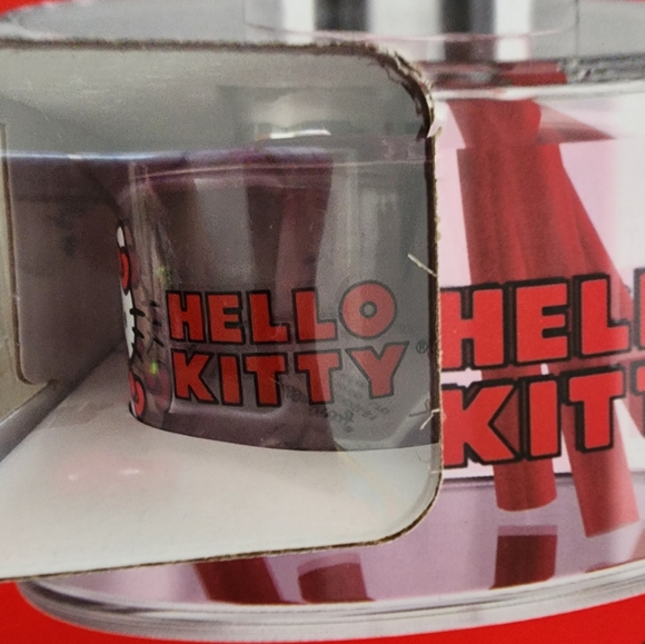 Hello Kitty Glass Reed Diffuser - Picture 5 of 5